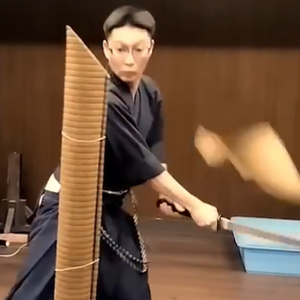 上出 眼清